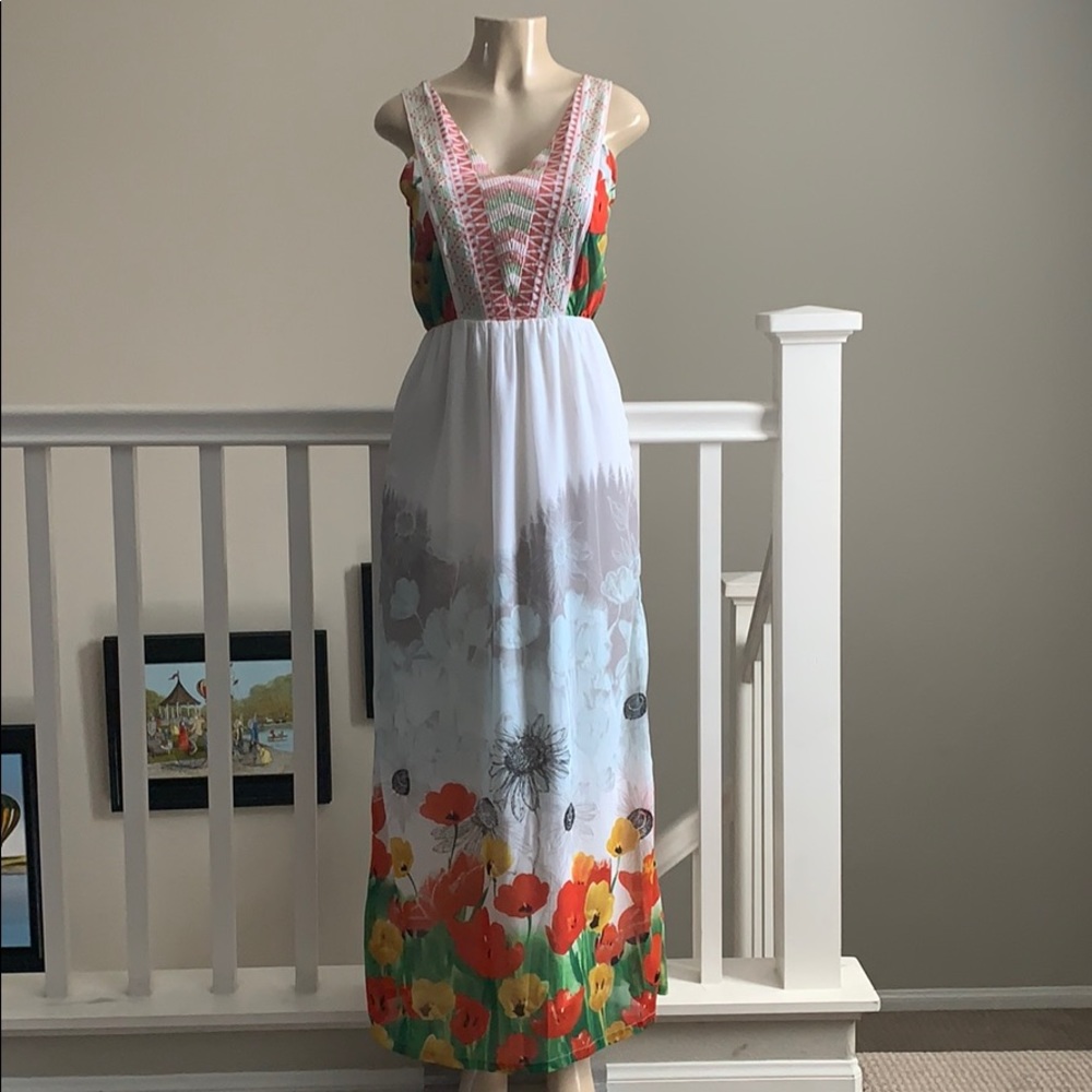 Alberto Makali Maxi floral dress size Small